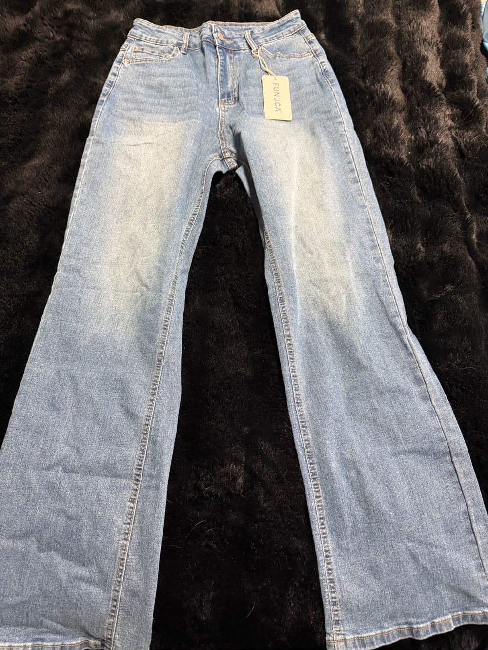 Light Blue Flare Jeans by - High-Rise Wide Leg